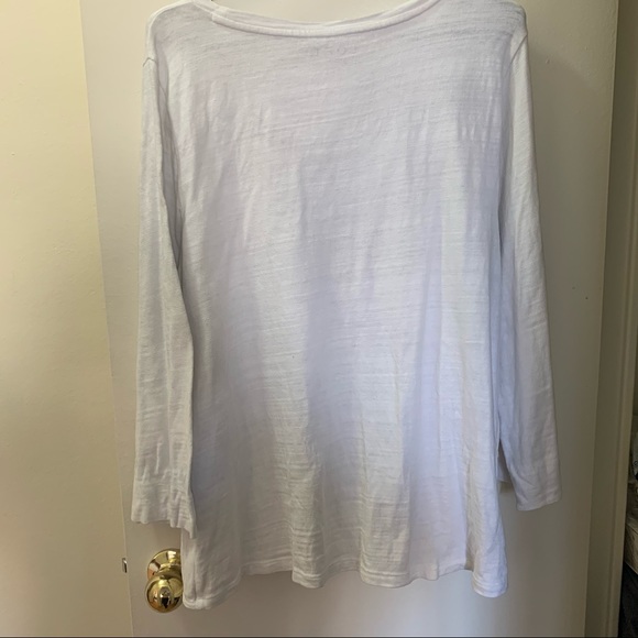2 for $15‼️ White 3/4 Sleeve Shirt w/ Twist Detail Hem - Loft - Picture 5 of 8